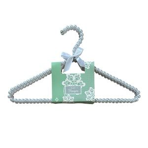 Pack of 2 Pearl and White Satin Bow Hangers